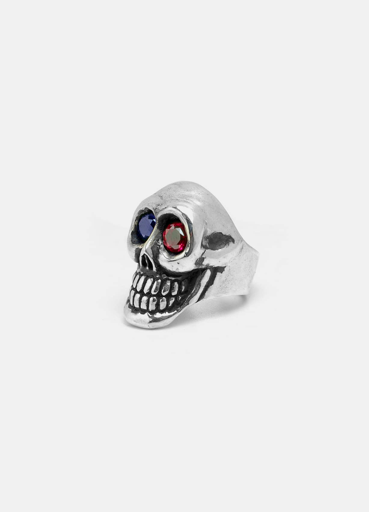 Smile Skull Silver Ring with synthetic Stones